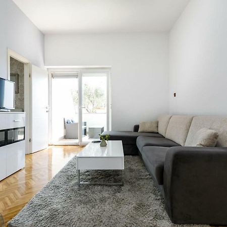 Apartments Mate Balote 54 Крк Экстерьер фото