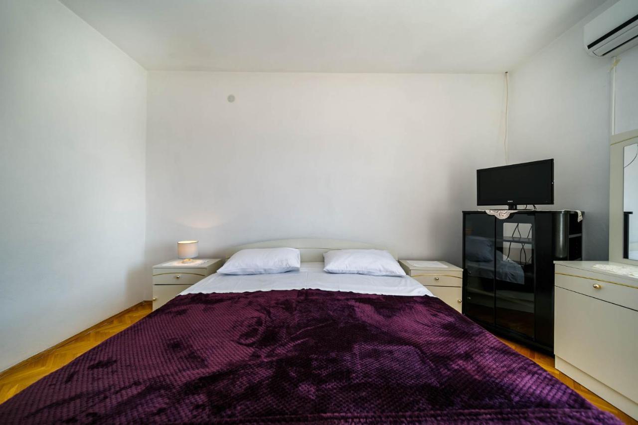 Apartments Mate Balote 54 Крк Экстерьер фото