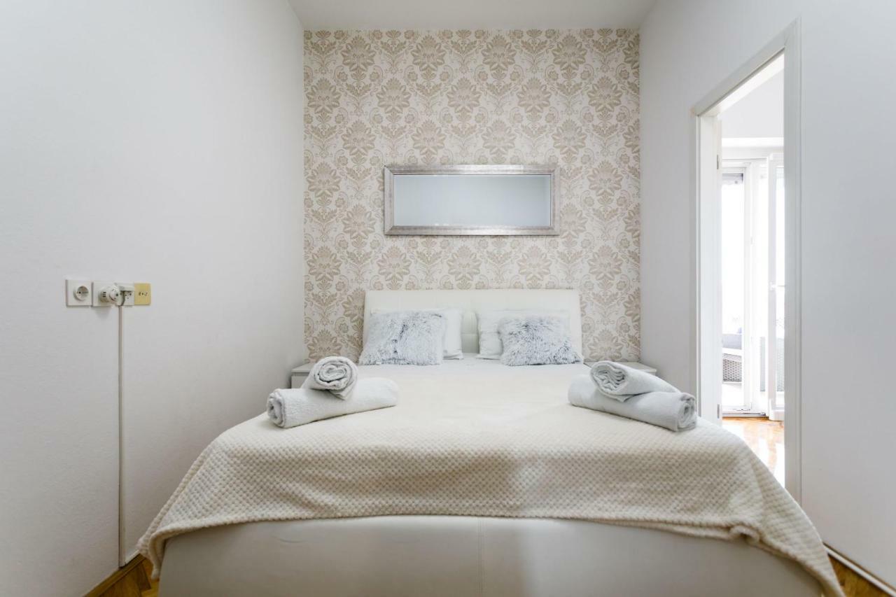 Apartments Mate Balote 54 Крк Экстерьер фото