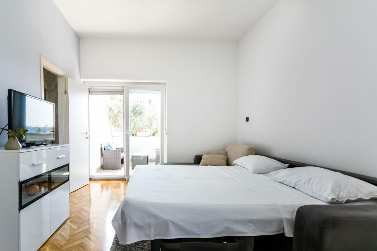 Apartments Mate Balote 54 Крк Экстерьер фото