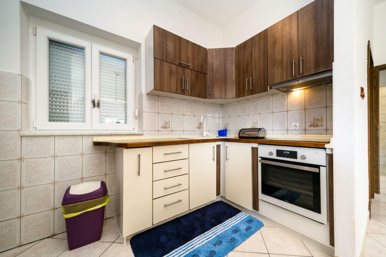 Apartments Mate Balote 54 Крк Экстерьер фото