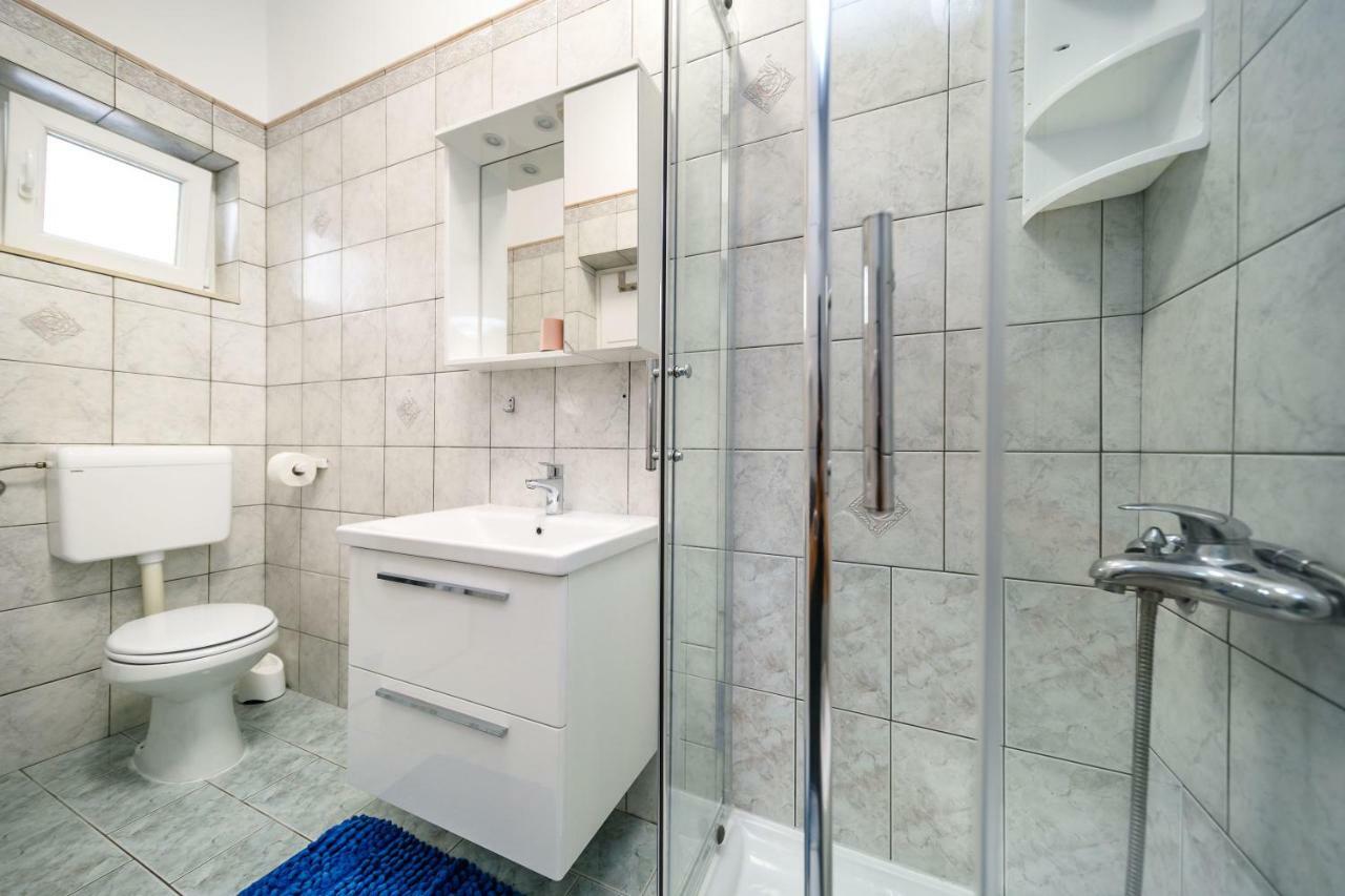 Apartments Mate Balote 54 Крк Экстерьер фото